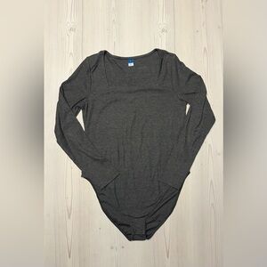 Old Navy Gray Long Sleeve Fitted Bodysuit